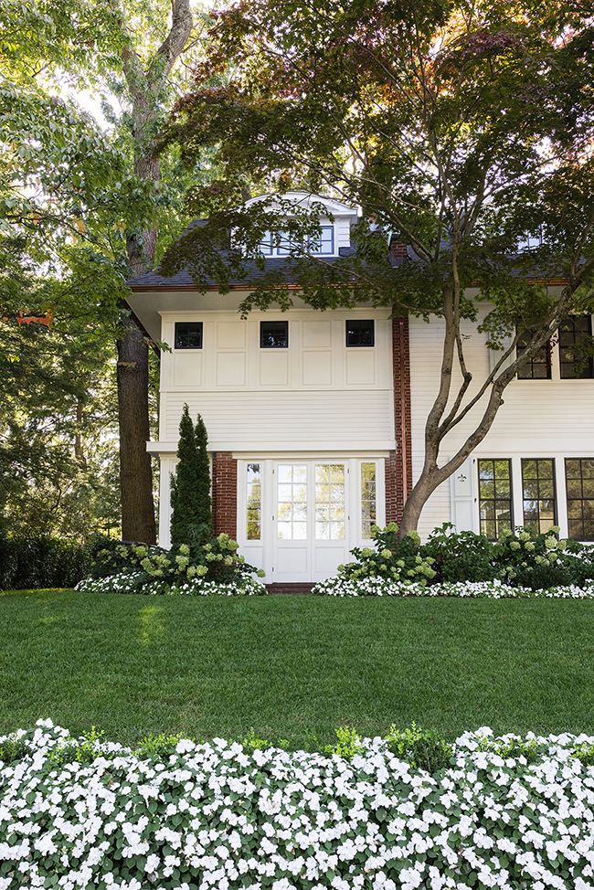 Historic home addition architecture side view